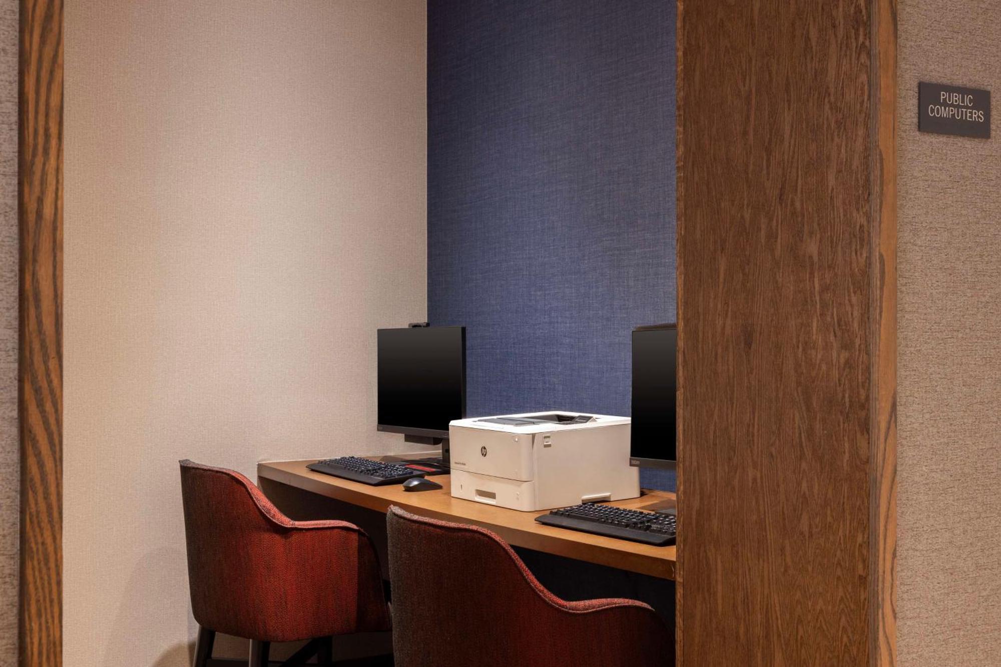 Hyatt Place Chantilly Dulles Airport South Екстер'єр фото